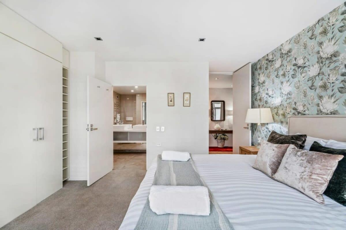 Pembroke Luxury Apartment Wanaka Exteriör bild
